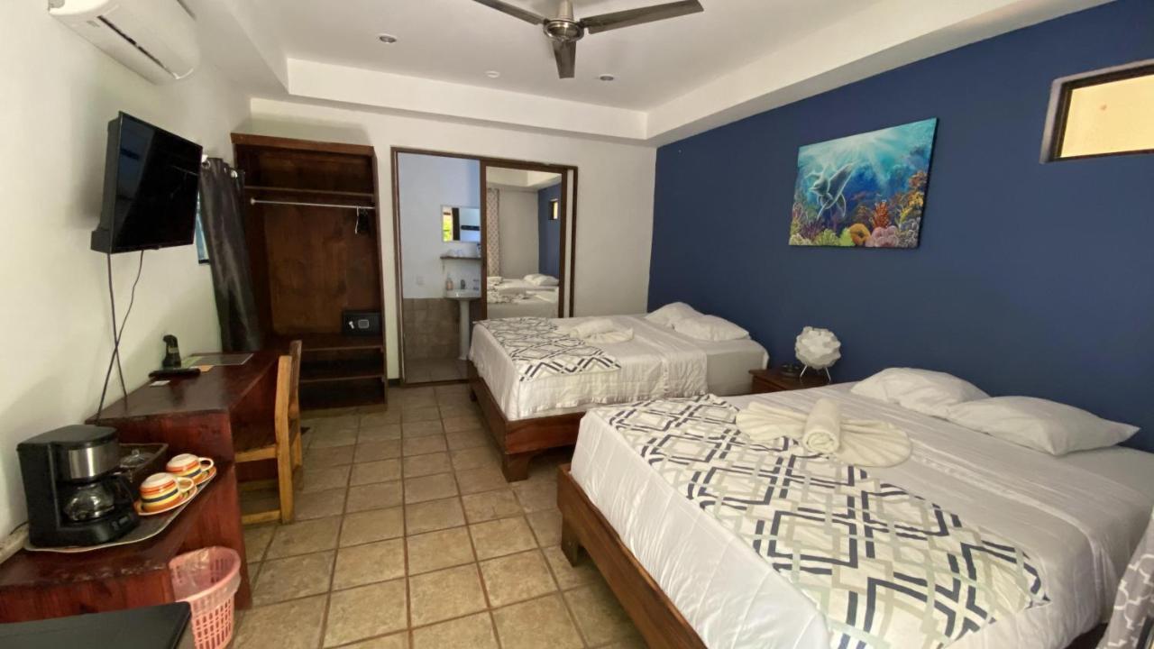 La Posada Jungle Hotel Manuel Antonio Exterior photo